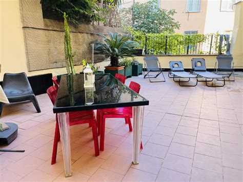 booking.com genua.
